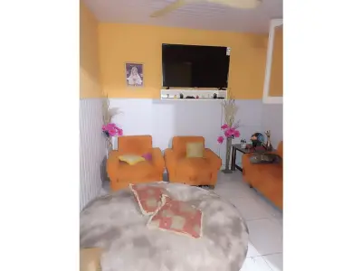 Casa à venda em Ñemby com duas casas independentes 4