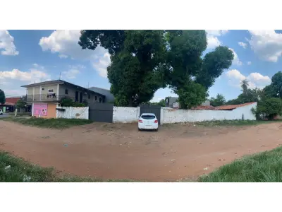 Casa en venta en Ñemby con vivienda y complejo de rentas 4