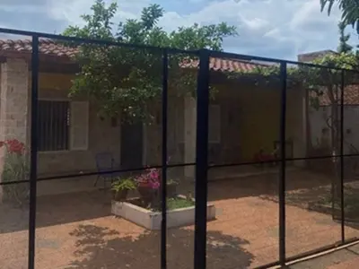 Casa à venda em Ñemby, Pa`i Ñu, com 3 dormitórios 2