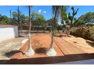 Casa en venta en Ñemby, Pai Ñu, uso comercial o mixto 3