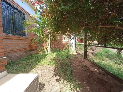 House for sale in Ñemby Rincón, corner lot 4