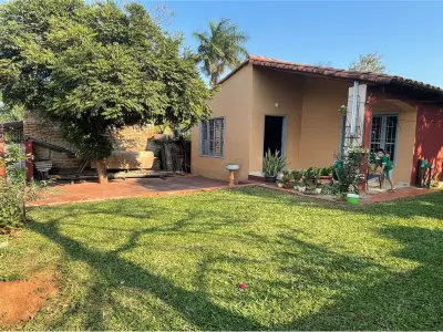 House for sale in Ñemby, Rincón, on a corner 4