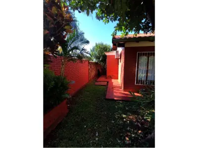 Casa à venda em Obligado, Itapúa 4