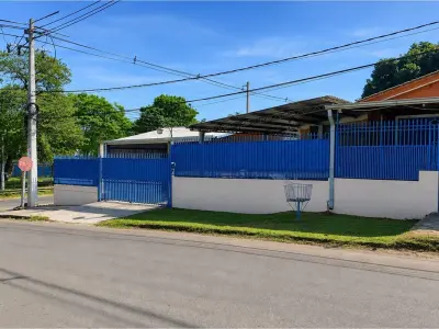 Casa en venta en Pa'i Ñu, Ñemby, con 5 dormitorios 3