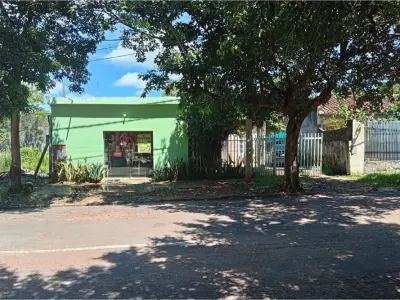 Casa à venda em Paraguarí com 4 dormitórios 2