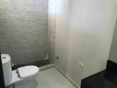 Casa à venda no Paraná Country Club, Hernandarias 2