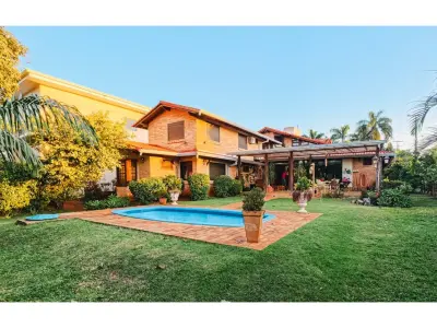 Casa à venda no Paraná Country Club, Hernandarias 2