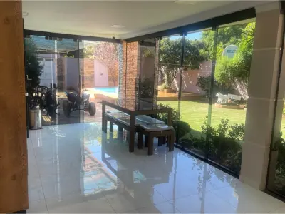 Casa à venda em Presidente Franco com 3 dormitórios 4