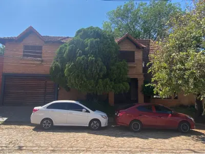 Casa en venta en Recoleta, Asunción 4