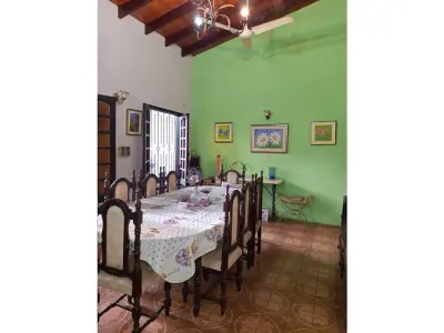 Casa à venda em Recoleta, Assunção 4