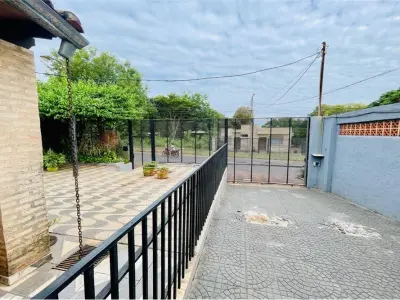 Casa en venta en Reducto, San Lorenzo 3