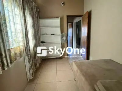 Casa en venta en Sajonia, Asunción — 2 dormitorios 3