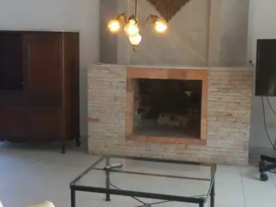 Casa en venta en Sajonia, Asunción — 5 dormitorios 3