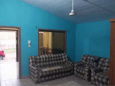 House for sale in San Antonio, Acosta Ñu neighborhood 4
