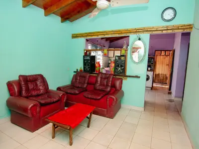 Casa à venda em San Antonio com salão comercial 4