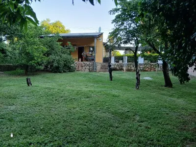 Casa à venda em San Bernardino, Bairro Santa Rosa 3