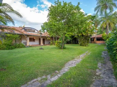 Casa à venda em San Bernardino com duas casas e piscina 3
