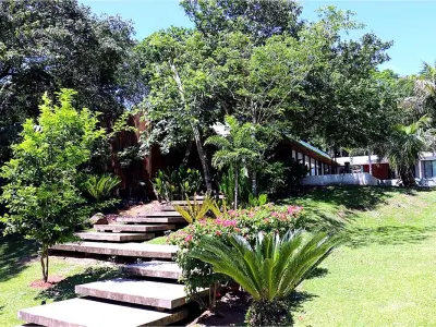 Casa en venta en San Bernardino con piscina y cancha de pádel 4