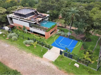 Casa à venda em San Bernardino com vista para o lago 3