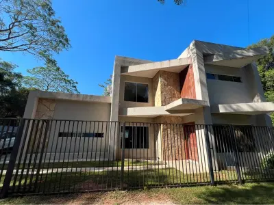 Casa à venda em San Bernardino, Urbanización Sanber I 3