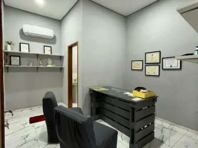 Casa à venda em San Blas, Mariano Roque Alonso — uso misto 2