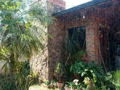 Casa à venda em San Carlos, Ñemby, Central 3
