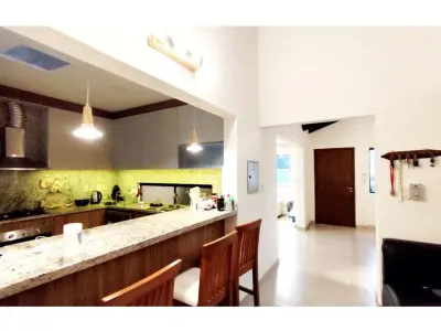 Casa en venta en San Cristóbal, Asunción 2