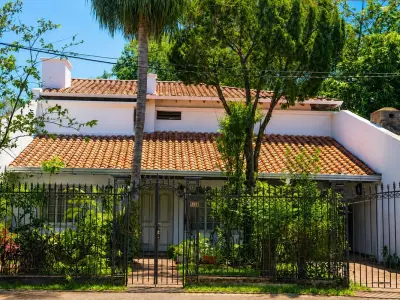 Casa à venda em San Cristóbal com 4 dormitórios 2