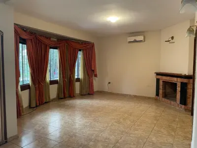 Casa à venda em San Felipe, Assunção 2