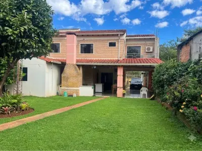 Casa en venta en San Isidro, Ciudad del Este 3