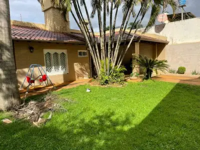Casa en venta en San José, Ciudad del Este – 3 dormitorios 2