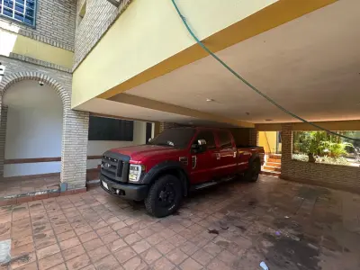 Casa en venta en San Lorenzo, Barcequillo, con 6 dormitorios 3