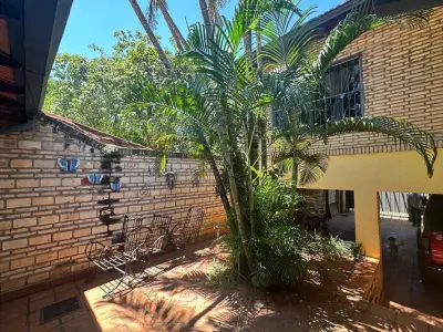 Casa en venta en San Lorenzo, Barcequillo, con 6 dormitorios 4
