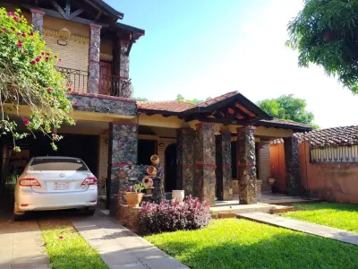 Casa en venta en San Lorenzo, barrio Florida 3