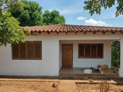 Casa à venda em San Lorenzo, bairro Lérida 2