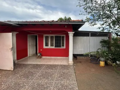 House for sale in San Lorenzo, Central 3