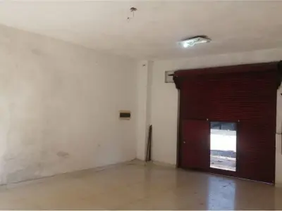 House for sale in San Lorenzo, Central 3