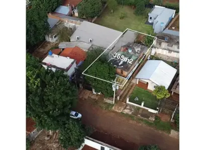 Casa à venda em San Lorenzo com 9 dormitórios 3