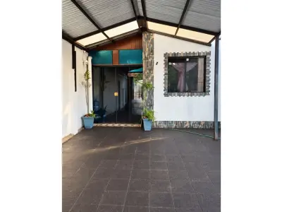 Casa à venda em San Lorenzo com jardim e piscina 4