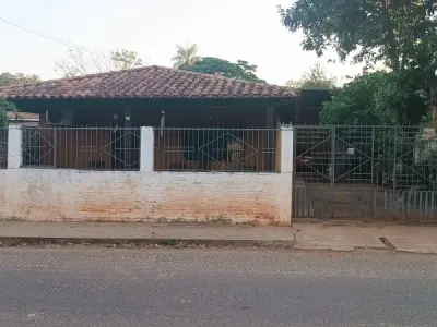 Casa à venda em San Lorenzo, zona Reducto 2