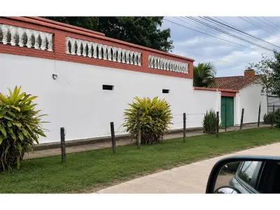 House for sale in San Luis, Mariano Roque Alonso 3