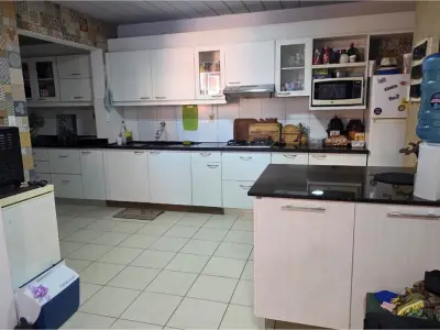 Casa en venta en San Miguel, San Lorenzo, con 6 dormitorios 3