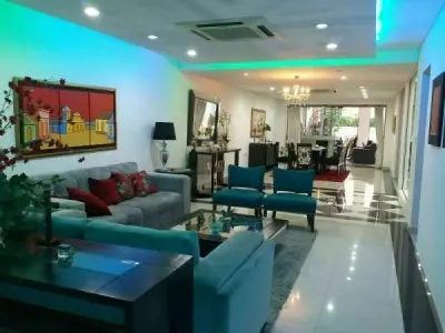 Casa à venda em San Vicente, Assunção — 3 quartos em suíte com piscina 4