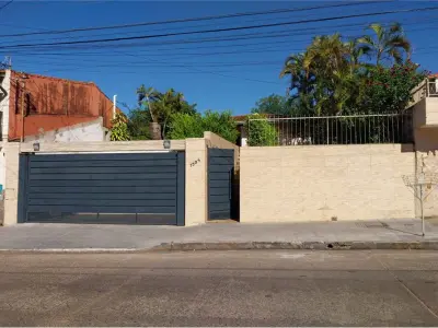 Casa à venda em San Vicente, Assunção 3