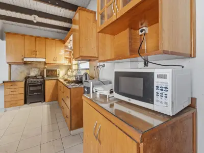 Casa en venta en San Vicente, Asunción 4