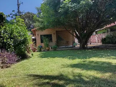 Casa en venta en Santa Ana, Ciudad del Este 2