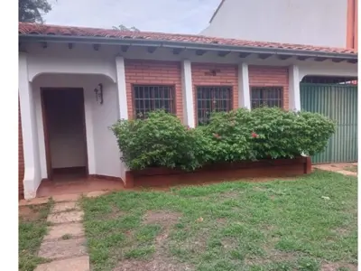 Casa en venta en Santa Librada, Asunción 2