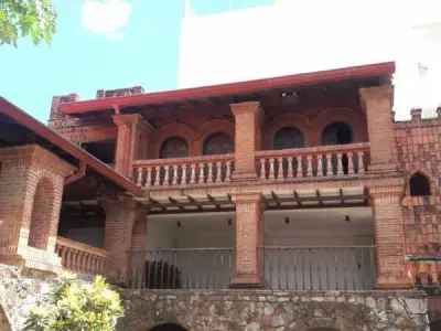 Casa à venda em Santa Librada, Assunção — 700 m² construídos 3
