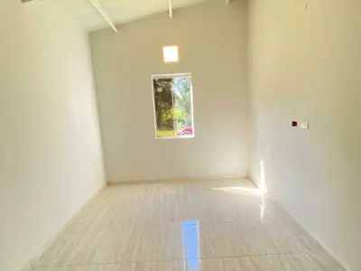 Casa à venda em Tarumandy, Luque 3
