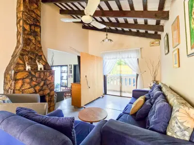 Casa en venta en Trinidad, Asunción, con 5 dormitorios 3